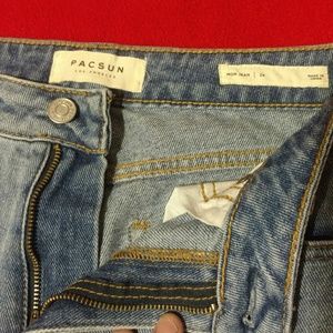 PacSun "Mom Jeans" size 24 NWOT